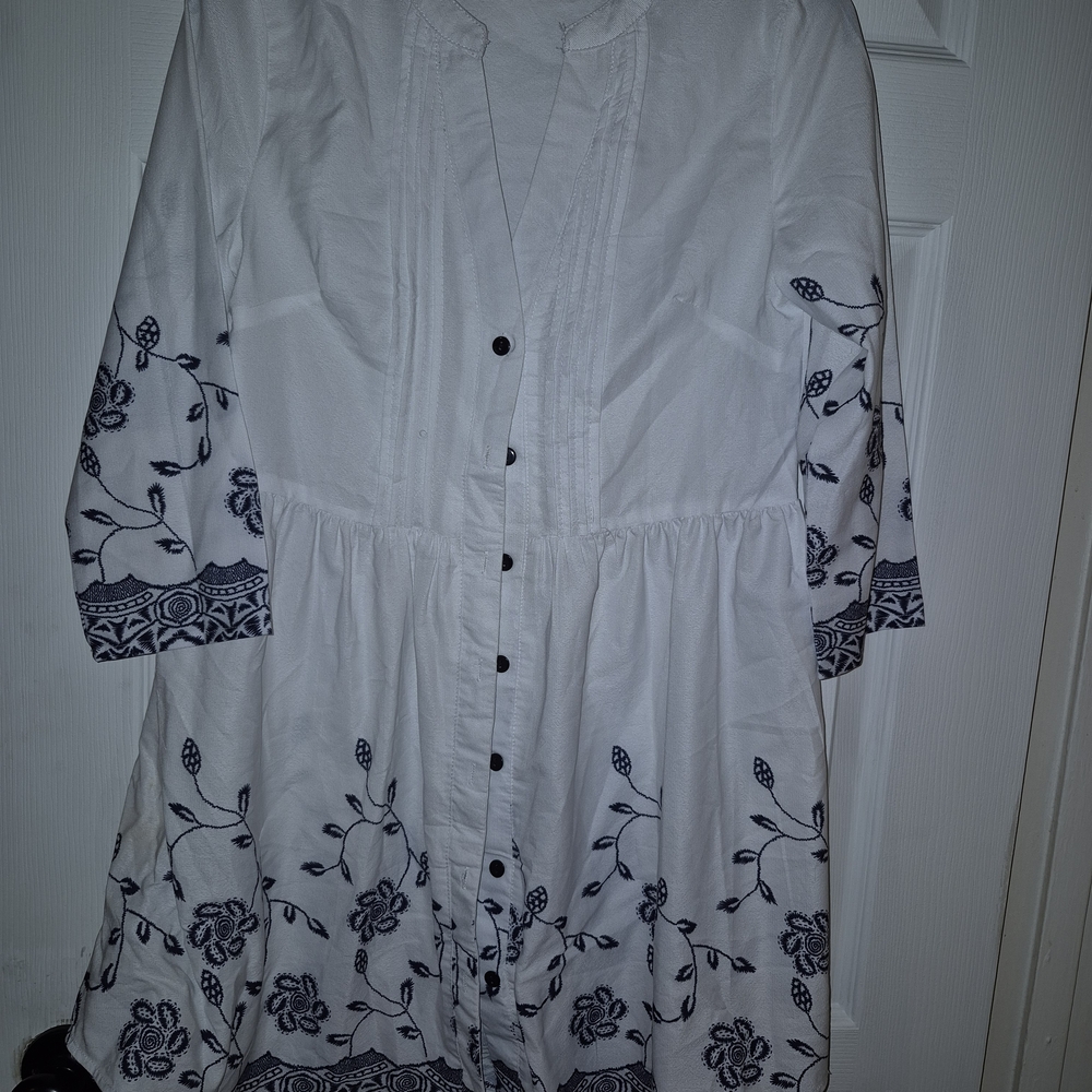 Reborn White Blouse with Dark Blue Floral Embroidery
